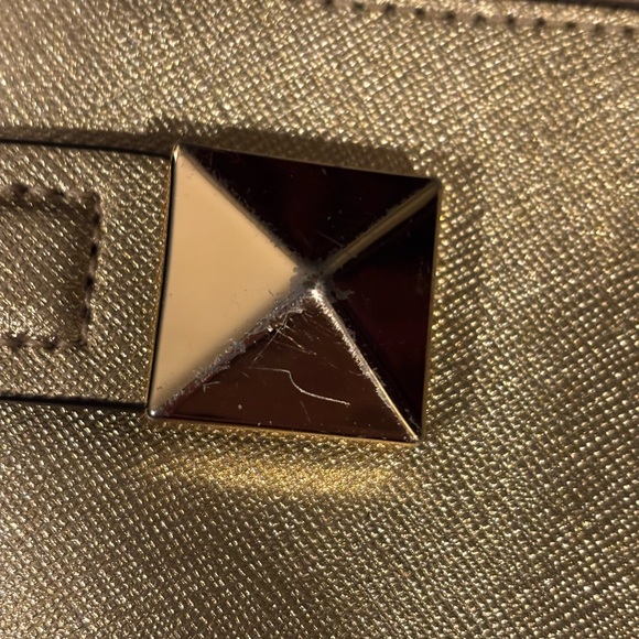 Michael Kors Metallic Gold Crossbody Bag - Picture 12 of 13